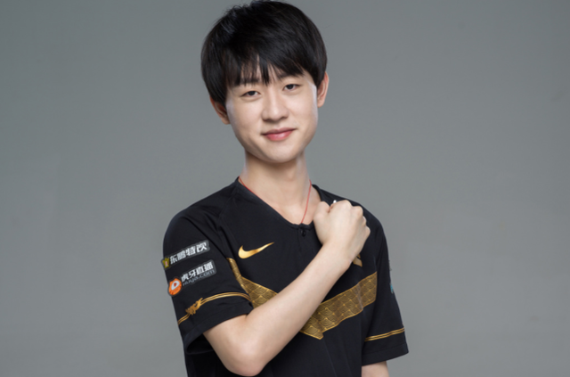 帮助球员重 帮助球员重