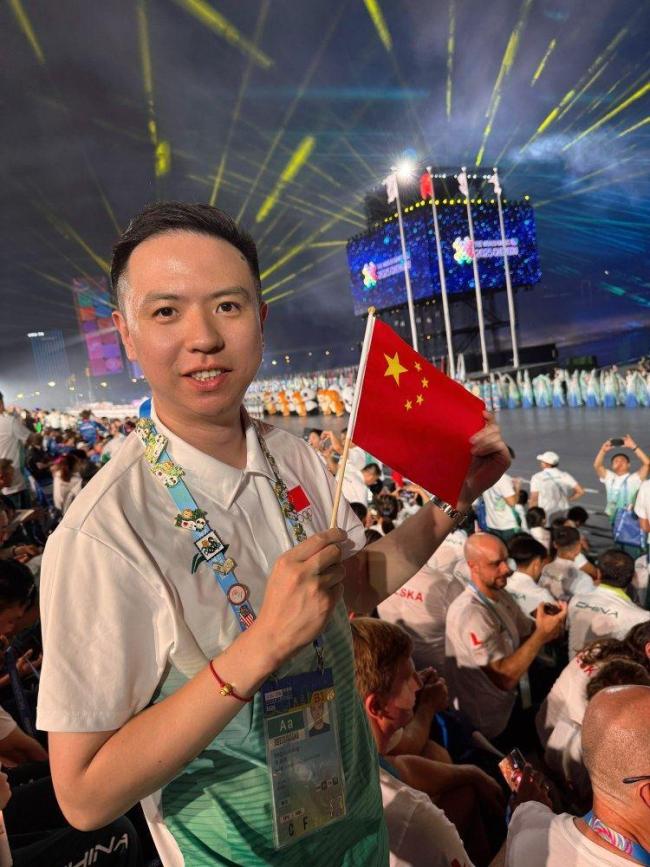 不仅能够激 不仅能够激